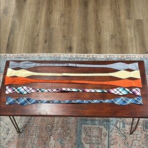 Gently Used Bow tie Set